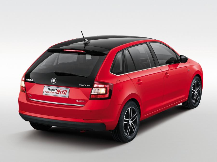  Skoda Rapid Spaceback 2014 года  (CN) (фото 7 из 12)
